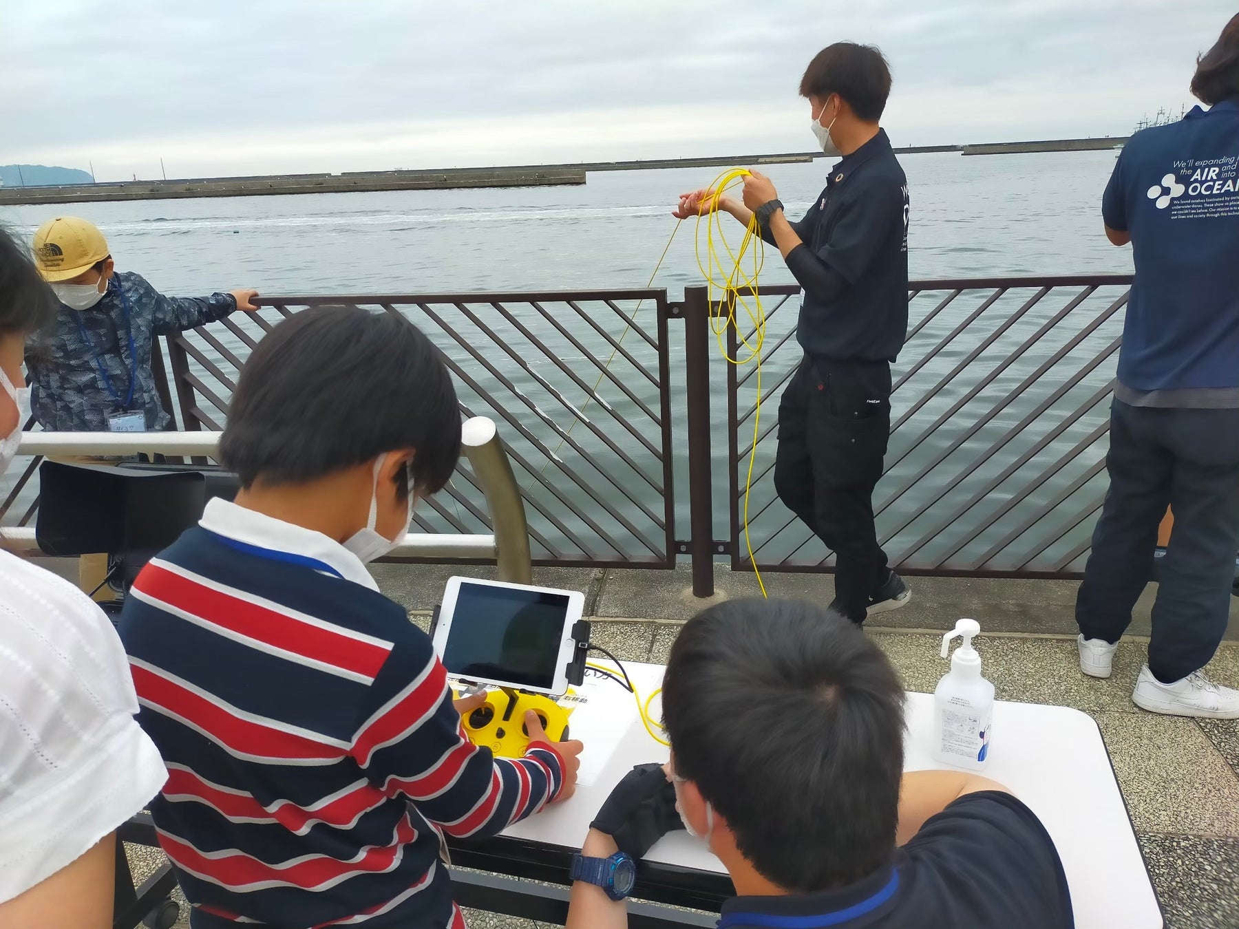 日本水中ドローン協会 水中ドローン体験会×SDGs地域学習【水中ドローンで知る「私たちの海」~海と日本2022~】全国１０箇所で開催中！次世代へブルーエコノミーを考える”きっかけ”に。のサブ画像2_小樽開催の風景（2022.07.02）