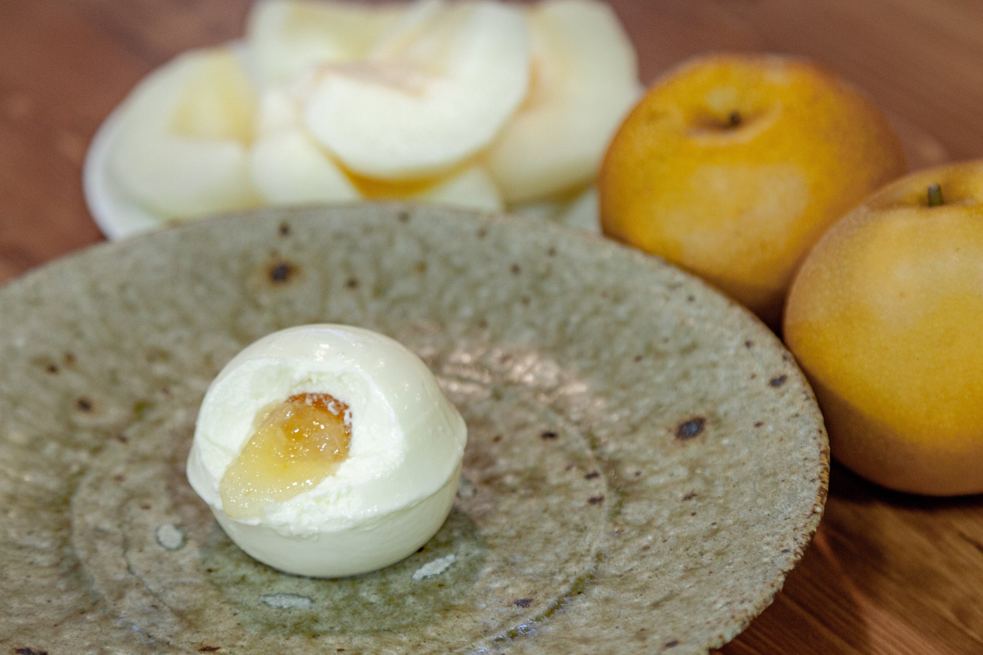 ひょう害を受けて廃棄予定の梨をジャムに加工し、チーズケーキに活用。神川町の新たな特産品へのサブ画像2