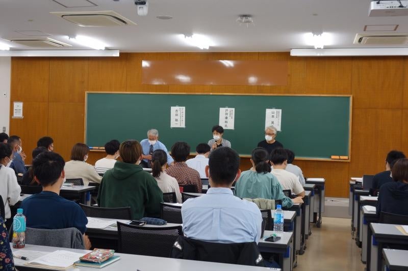 【岡山大学】第21回岡山大学農学部公開シンポジウム「学士農業のススメ－法人起業編－」を開催しましたのサブ画像3_総合討論の様子