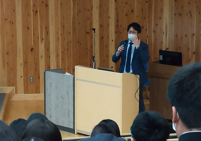 秋田県立能代科学技術高校にて農業教育高度化事業にかかる出前授業を実施しました。のサブ画像1_講演の様子