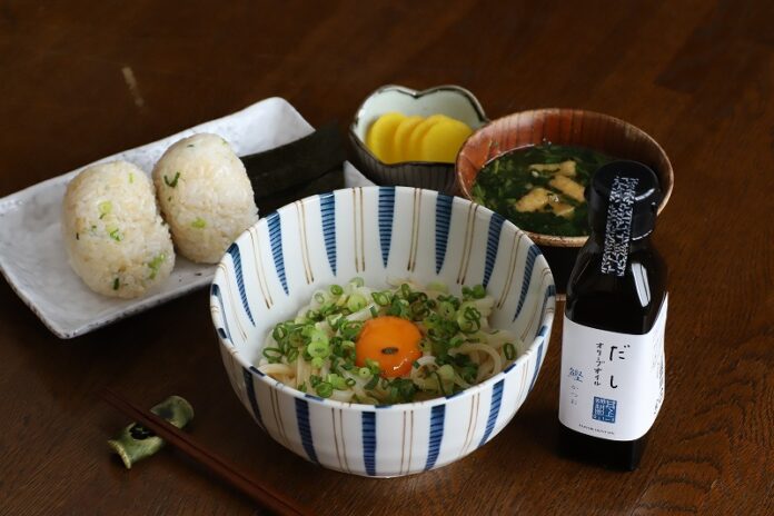 おにぎり、うどん、お味噌汁に！日本の農家発　今までになかった新しい”和風”オリーブオイル　「だしオリーブオイル鰹」　「だしオリーブオイル海老」のメイン画像