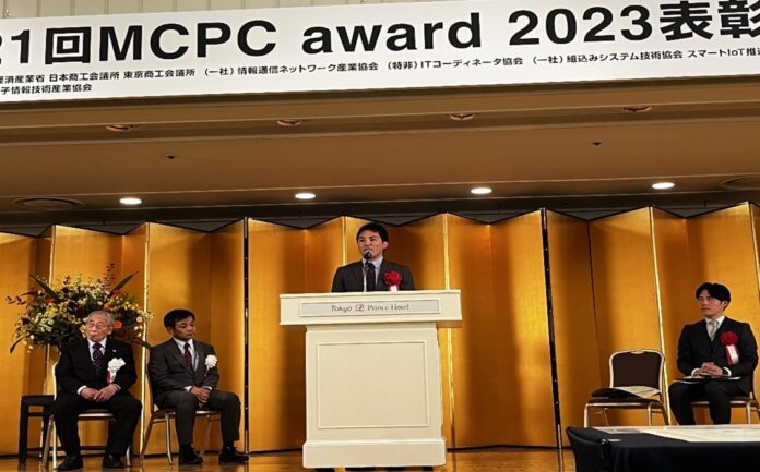 世界一おもしろい水産業へ　株式会社リブル/IoTスマート牡蠣養殖プロジェクト　MCPC award 2023グランプリ/総務大臣賞を受賞のメイン画像