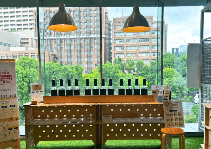 【日本酒学割】550円で新潟地酒12銘柄をまるごとテイスティング——御茶ノ水「FARM8 STAND」にて学生限定“HAPPY SAKE HOUR”スタートのメイン画像