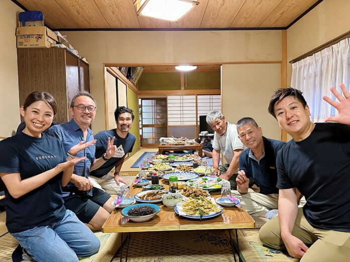 熊本・天草の「家庭の味」がVVIPの食卓へ。漁師飯から始まった水産ベンチャーの輸出革命—ふく成、シンガポールへの輸出を開始のメイン画像
