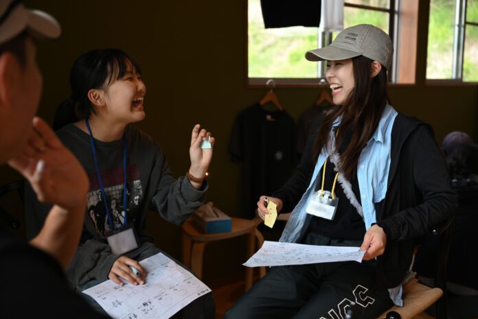 一般社団法人Japan Education Labと共同でGREENCOLLARぶどう農園での首都圏高校生向けスタディツアーを開始のメイン画像