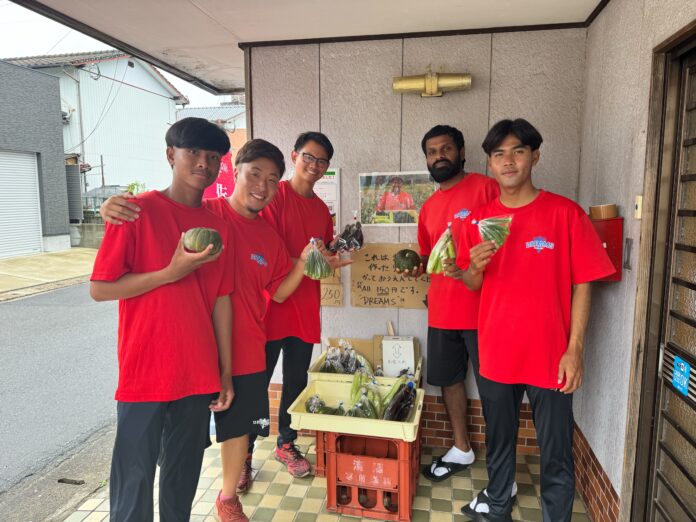異色のプロ野球選手が育てた野菜、販売開始！のメイン画像