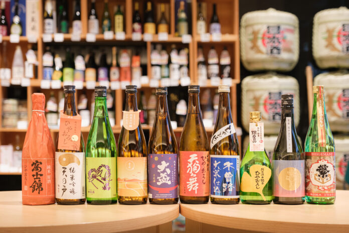 今年も秋に楽しむ日本酒『ひやおろし』の季節到来！～秋の訪れを感じる香り深くなめらかな喉越し～『日本の酒情報館』セレクトの今が旬な日本酒をお楽しみくださいのメイン画像
